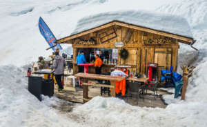Le Snack du Restaurant Le Pilatus sur les pistes de ski de Courchevel